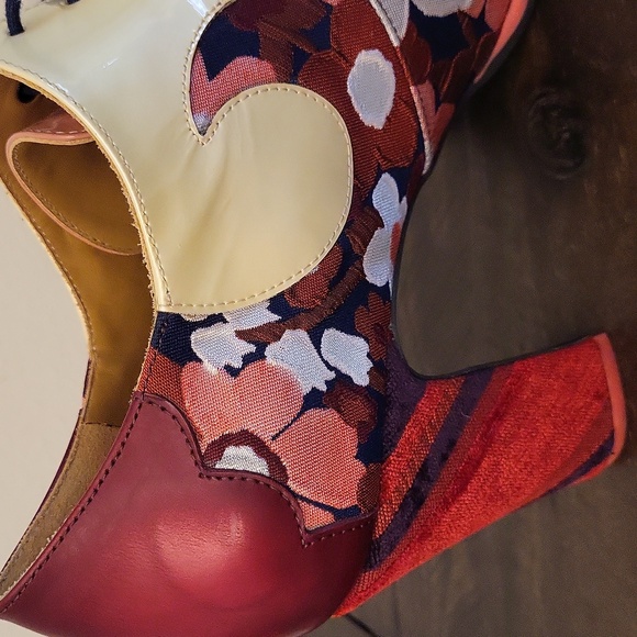 John Fluevog Attic Bahiana Floral Lace Up Heel Shoes - Picture 10 of 16